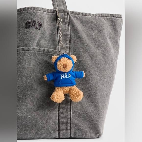 GAP Brannan Bear Nap Hoodie Keychain Charm, New - Picture 2 of 2
